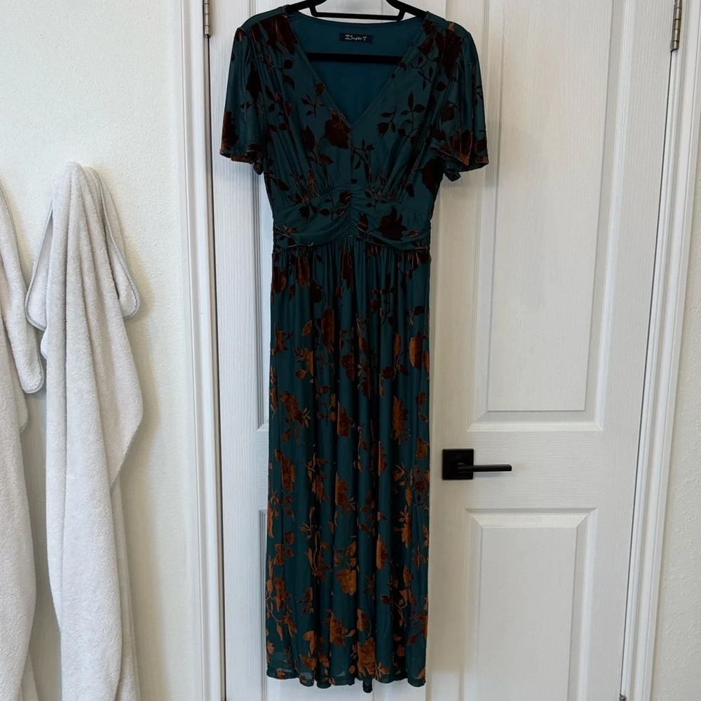 Simplee Velvet Floral Maxi Dress Small Green V Neck Boho Wedding Guest - Picture 6 of 6